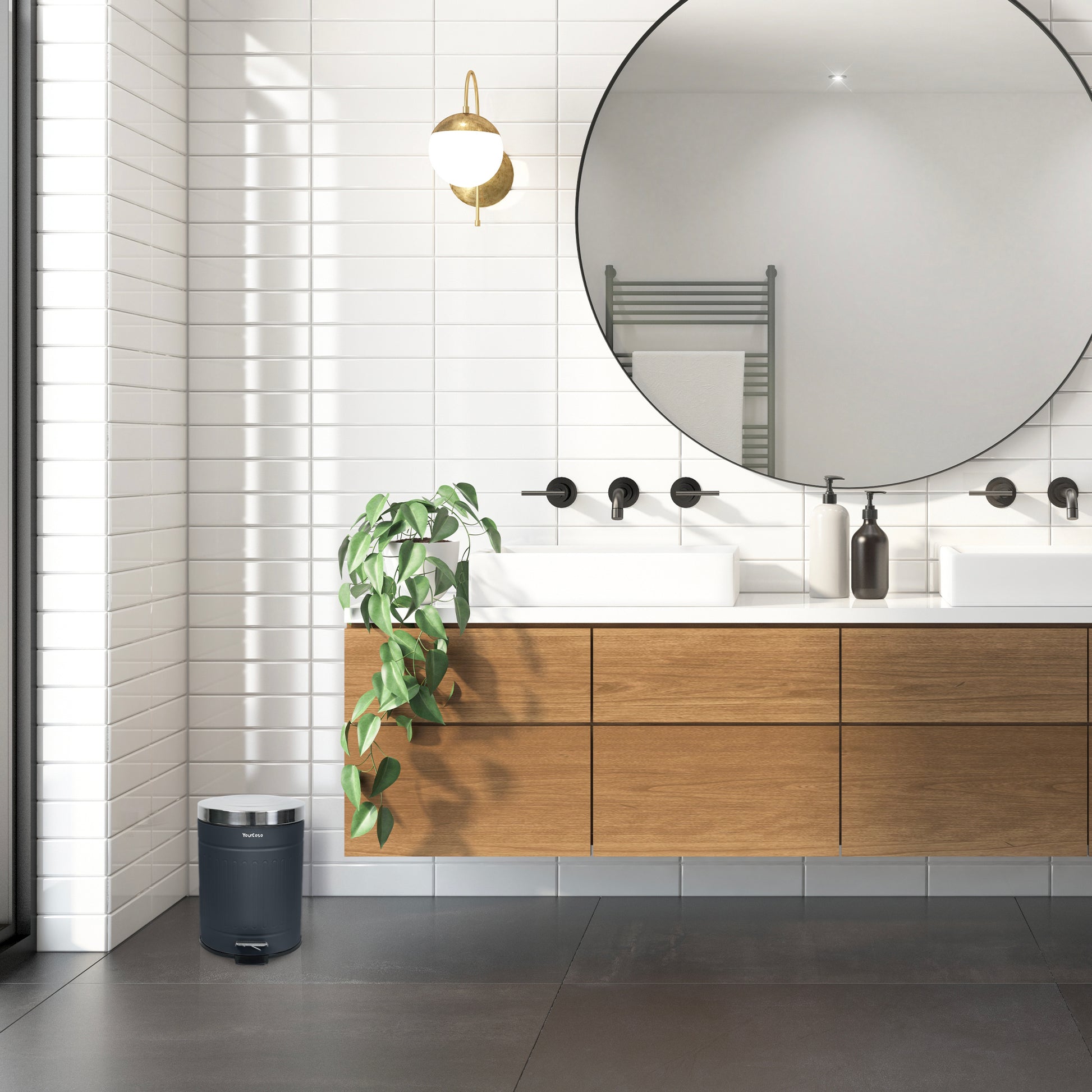 Ein modernes Badezimmer mit großem Spiegel, YourCasa® Mülleimer [5L] Edelstahl Retro Design – für Badezimmer oder Küche, Waschbecken und Fassungsvermögen.