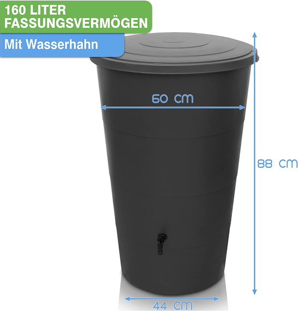 Eine YourCasa Regentonne mit Regensammler und Wasserhahn in Schwarz zum Regenwassersammeln mit einem Zapfhahn, die 88 cm hoch und 60 cm im Durchmesser misst.